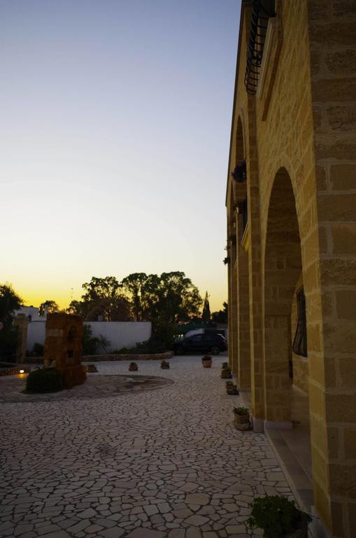 Villa Arneide Bed And Breakfast Torre Lapillo Extérieur photo